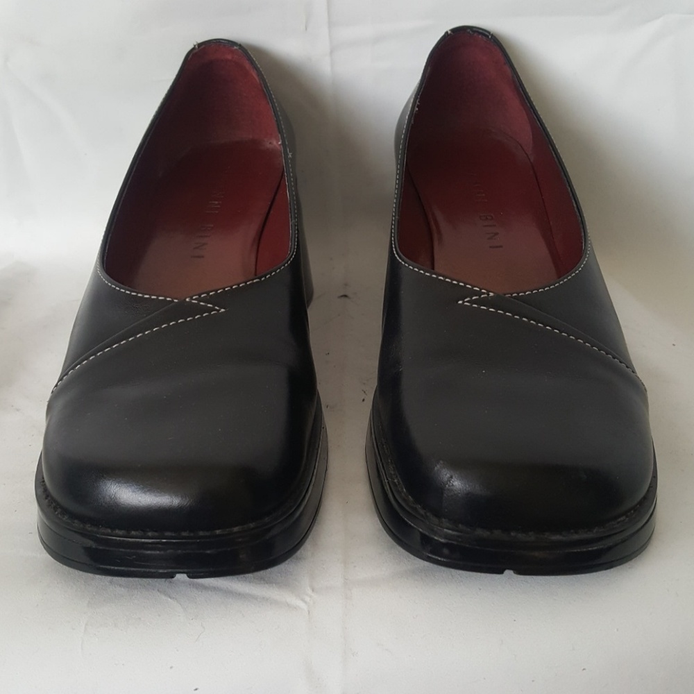 Gianni Bini black heels